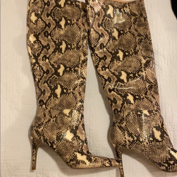Steve Madden Shoes - Steve Madden Snake Skin Heel Boots